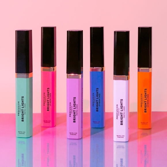 3/$10 Profusion Cosmetics Mint Bright Lights Pastel Liner - Picture 4 of 4